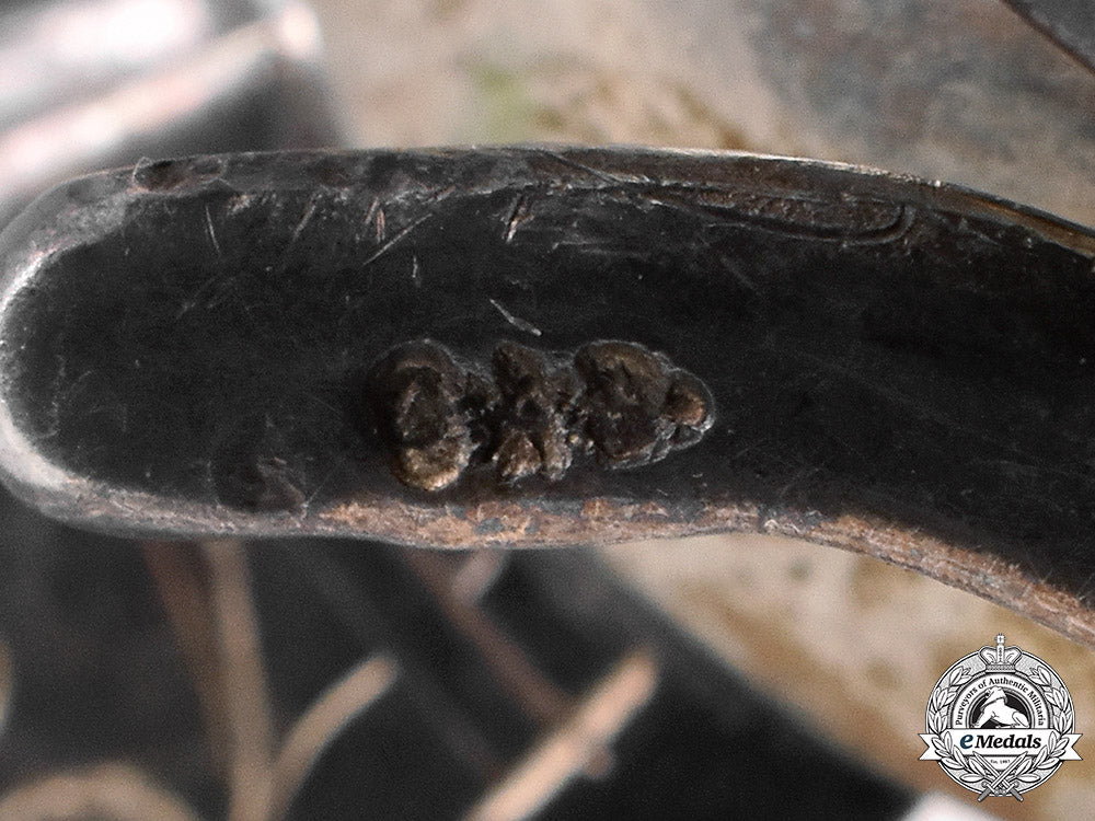 austria,_imperial._an_honour_decoration_of_the_red_cross,_officer's_cross_with_war_decoration,_by_g.a._scheid,_c.1918_c18-047443