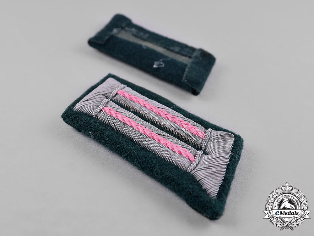 germany,_heer._a_set_of_hauptmann_panzerjäger_shoulder_boards_and_collar_tabs_c18-047543