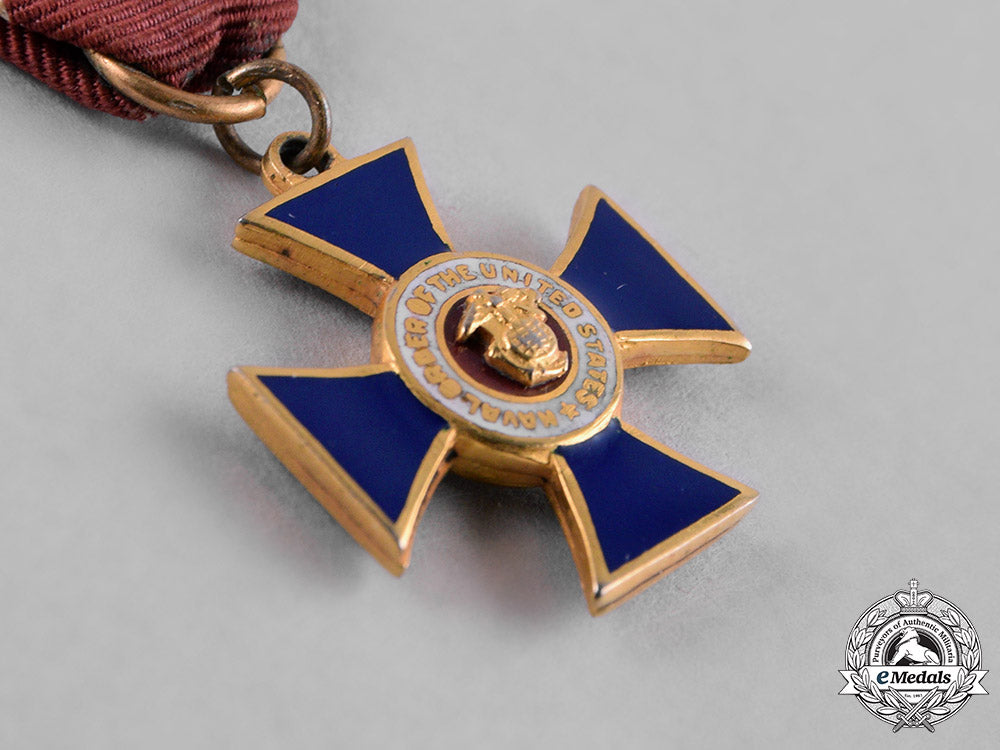 united_states._a_miniature_naval_order_of_the_united_states_badge_c18-048225