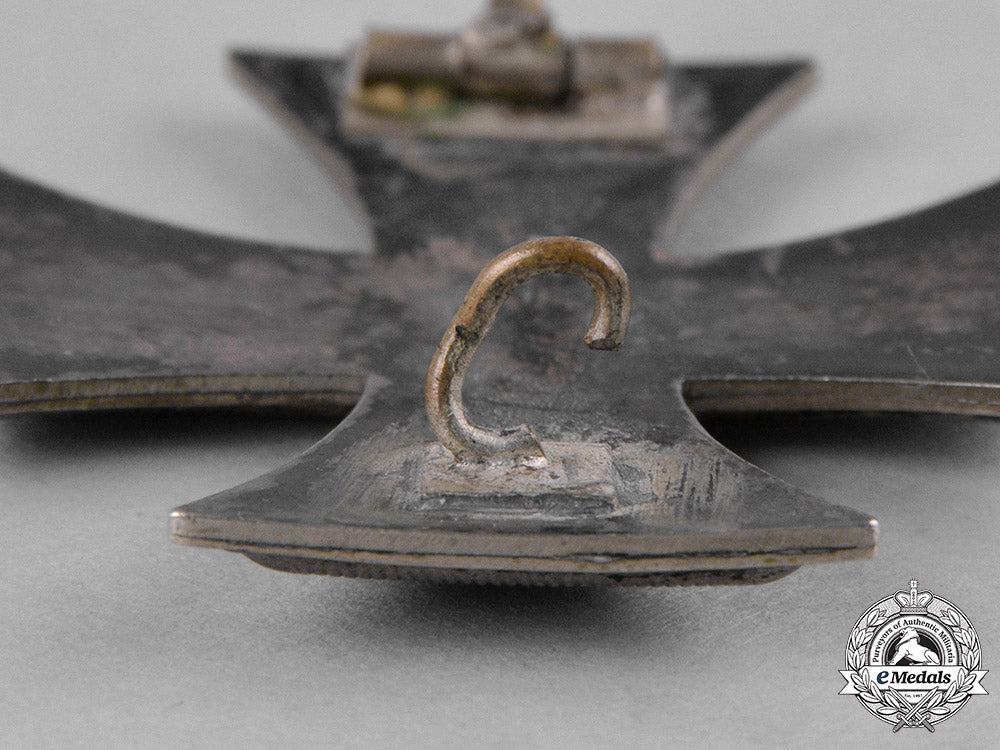 germany,_imperial._a1914_iron_cross_i_class_c18-048836