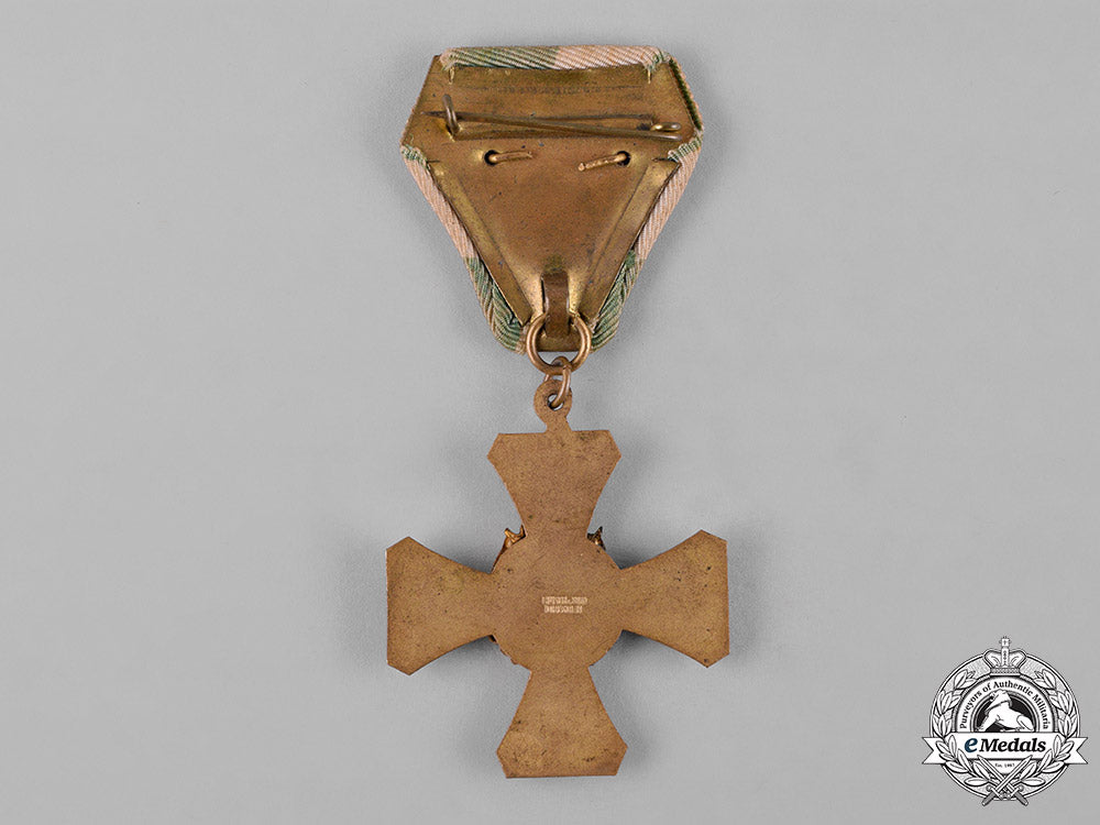 germany,_weimar._a_saxon_military_association_confederation,_i_class_medal,_by_glaser&_sohn_c18-048873