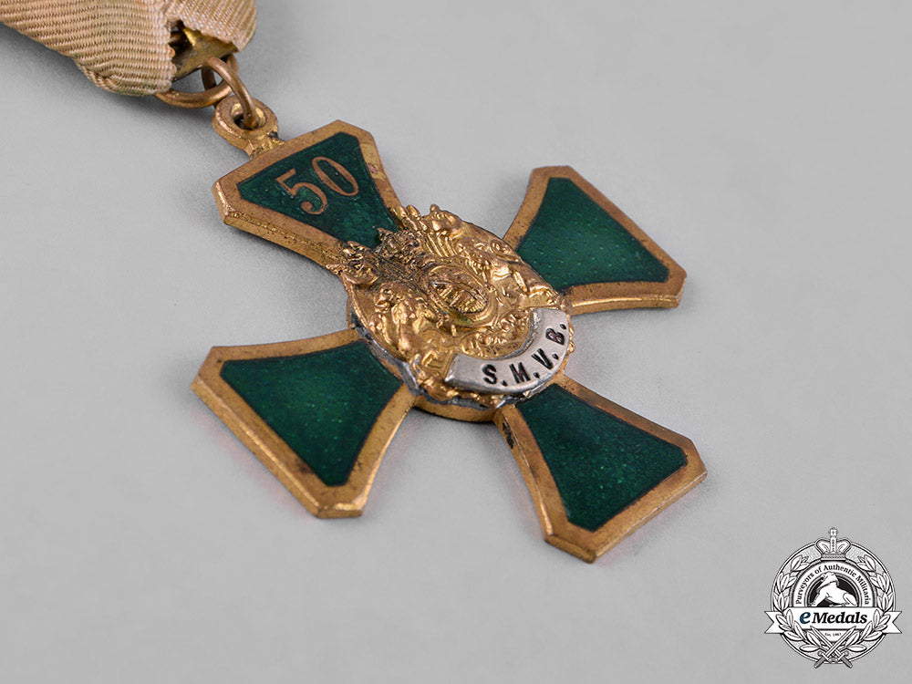 germany,_weimar._a_saxon_military_association_confederation,_i_class_medal,_by_glaser&_sohn_c18-048875