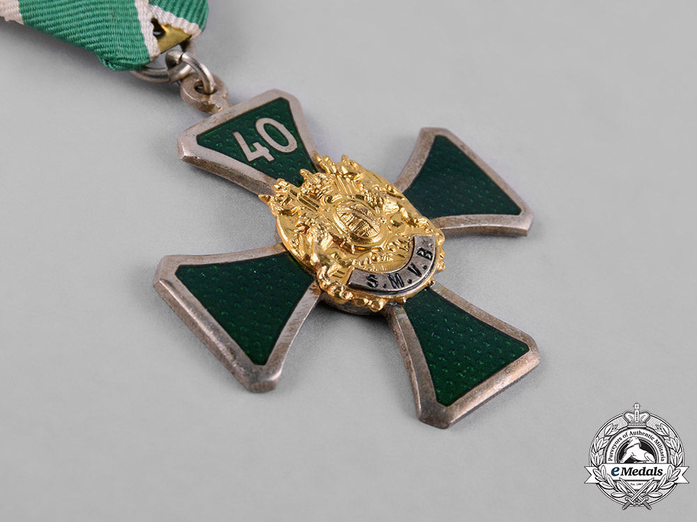 germany,_weimar._a_saxon_military_association_confederation,_ii_class_medal,_by_glaser&_sohn_c18-048904