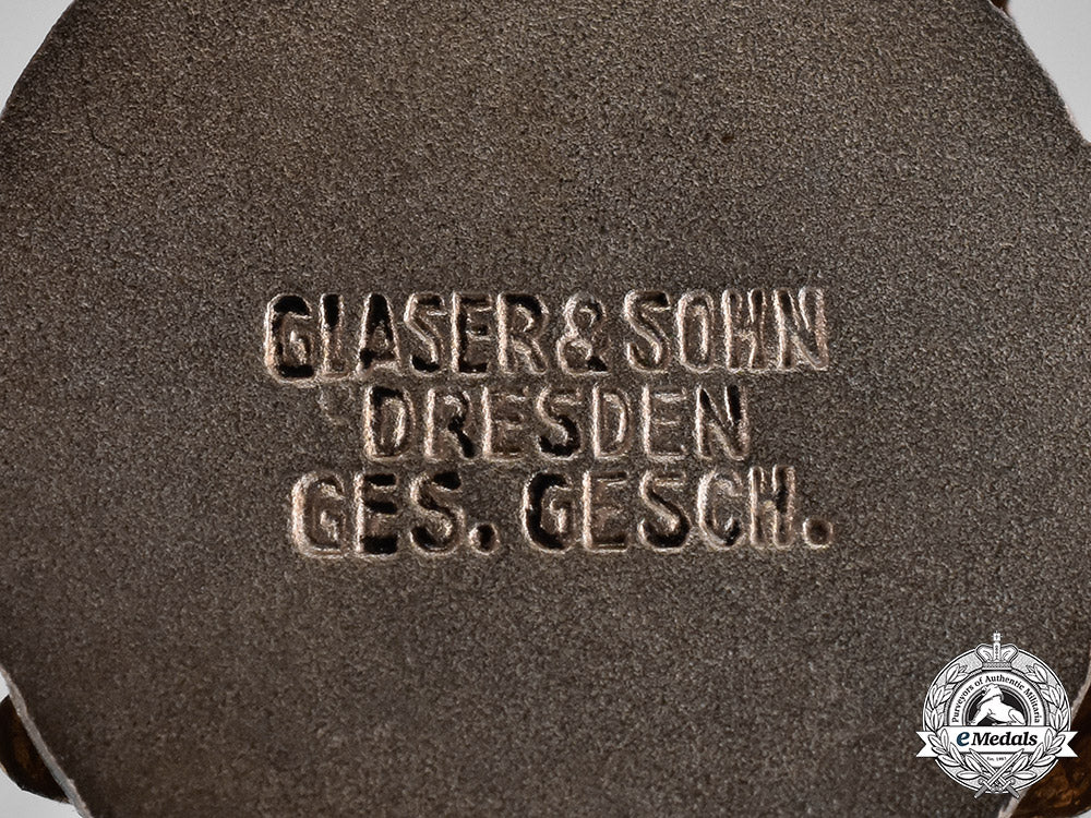 germany,_weimar._a_saxon_military_association_confederation,_ii_class_medal,_by_glaser&_sohn_c18-048905