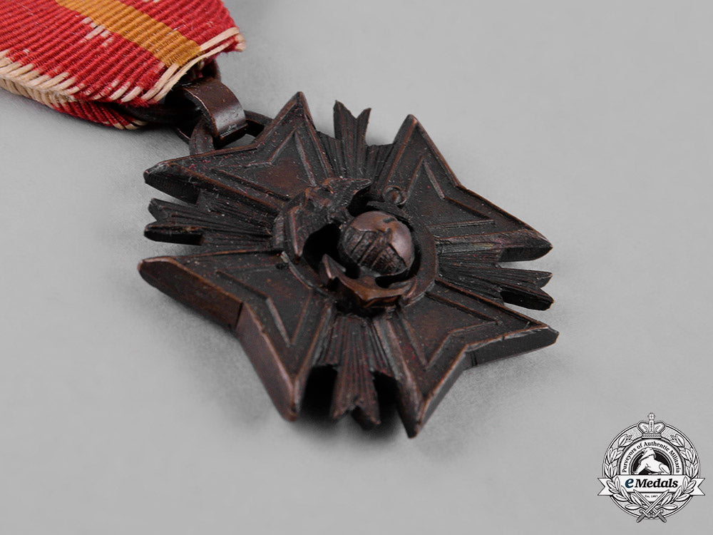 united_states._a_veterans_of_foreign_wars_of_the_united_states_membership_badge_c18-049099