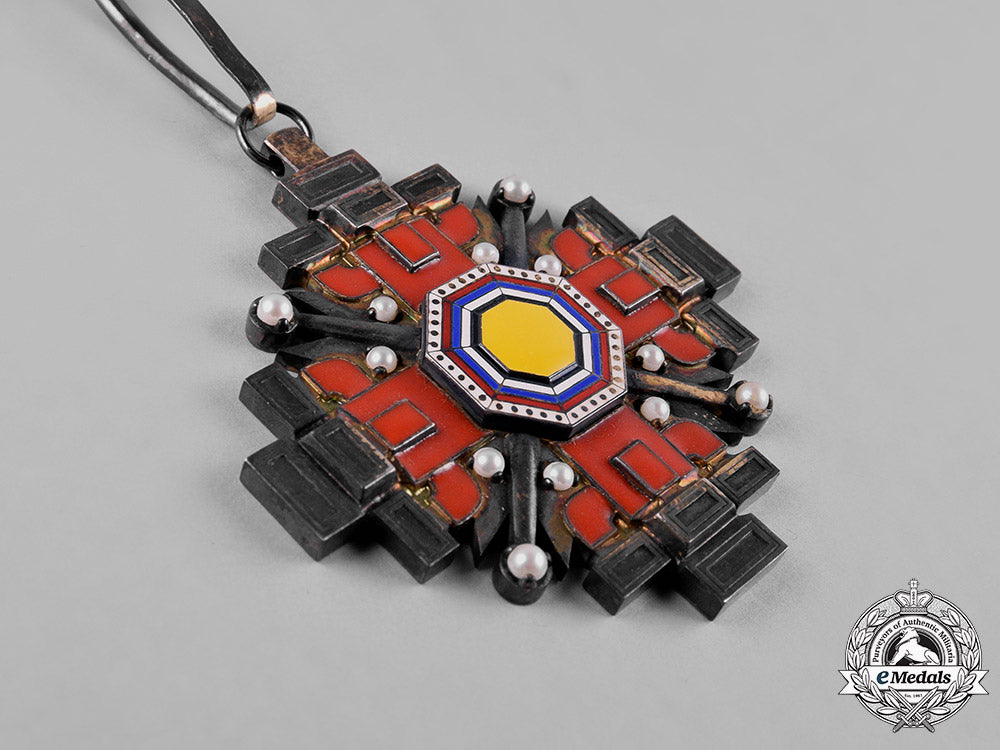 china,_manchukuo,_japanese_occupation._an_order_of_the_pillars_of_state,_iii_class_commander,_c.1940_c18-049503