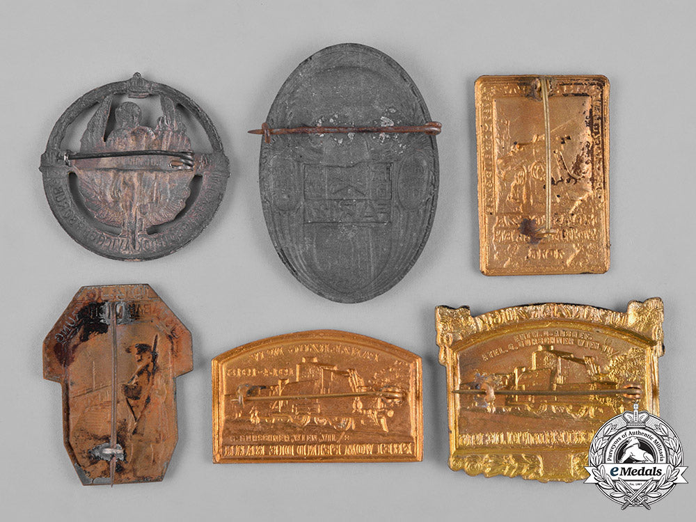 austria,_imperial._a_lot_of_badges&_insignia_c18-050341