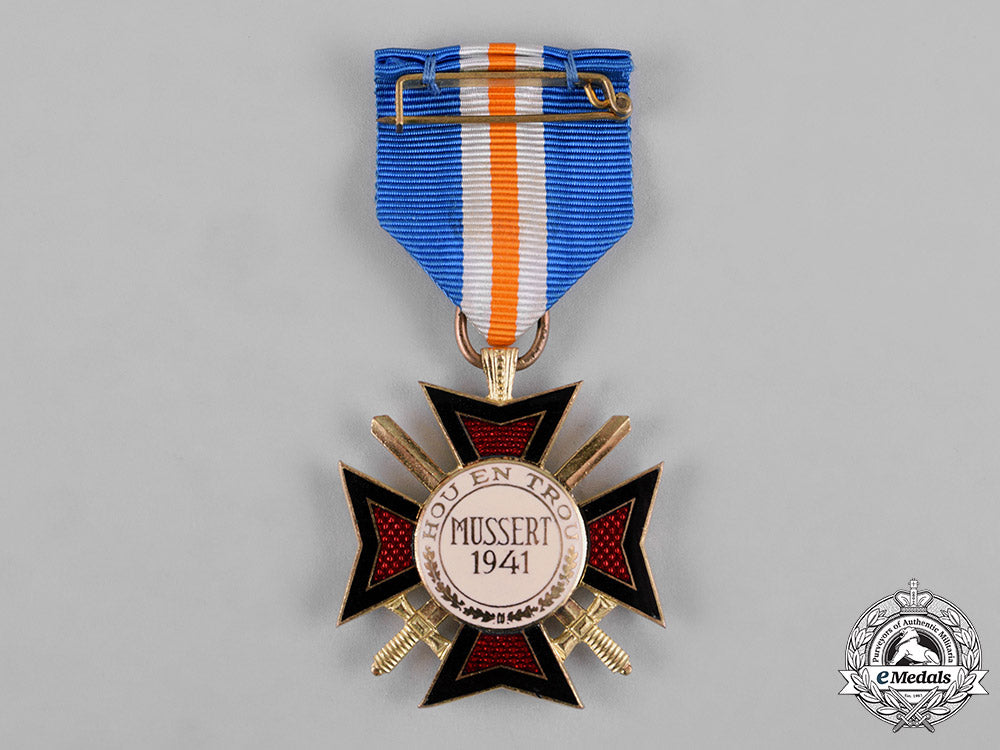 netherlands,_nsb._a_mussert_bravery_cross_c18-050802