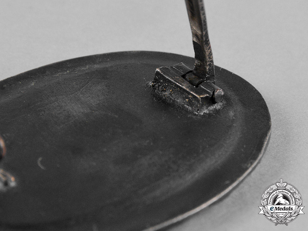 germany,_imperial._a_first_war_regimental_commemorative_badge,_c.1920_c18-051123