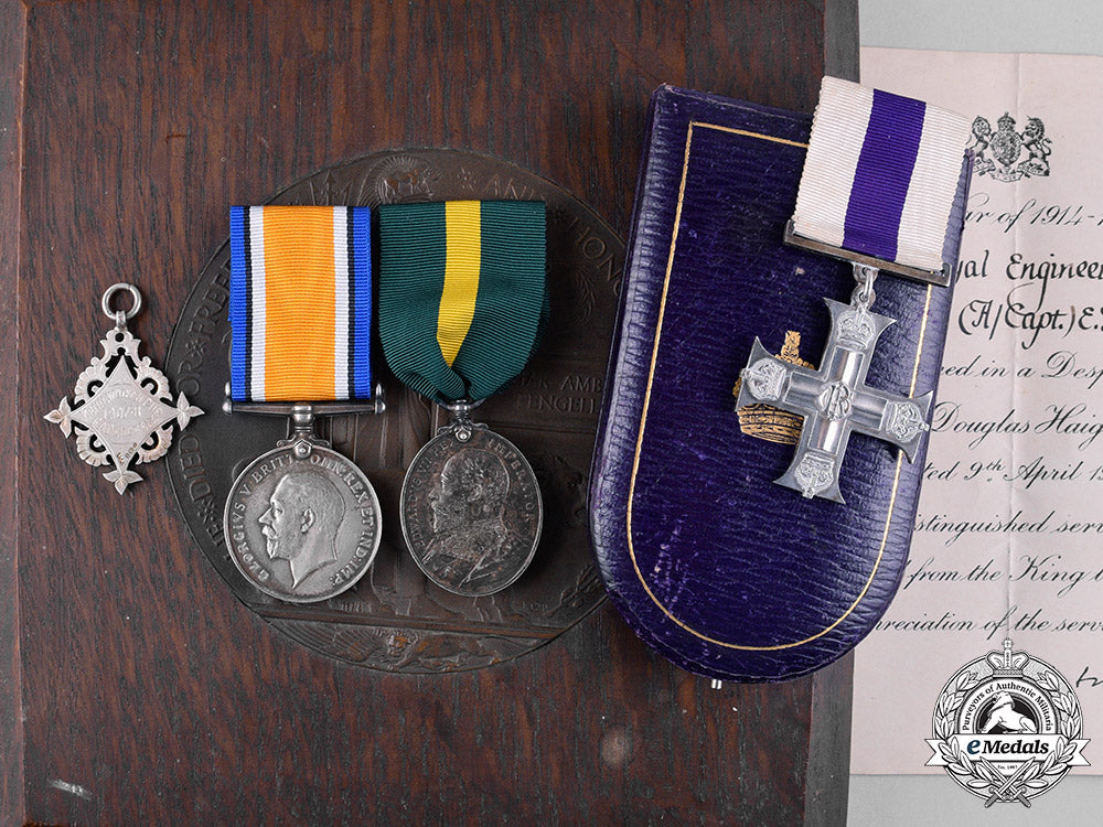 united_kingdom._a_military_cross_to_capt._pengelly,_for_leadership_at_ypres1917,_kia1918_c18-051317