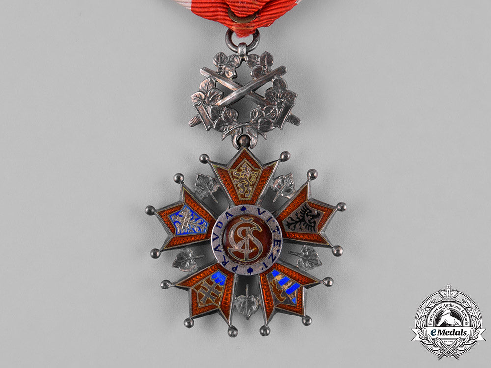 czechoslovakia,_republic._an_order_of_the_white_lion,_v_class_knight,_by_karnet&_kysely,_c.1935_c18-051424