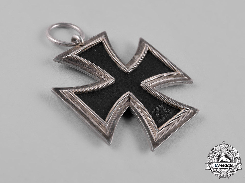germany,_wehrmacht._a1939_iron_cross_ii_class_c18-052001