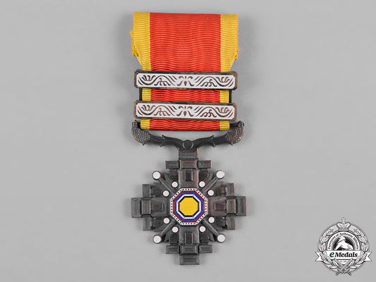 japan,_manchukuo_occupation._an_order_of_the_pillars_of_the_state,_iv_class,_c.1940_c18-052576