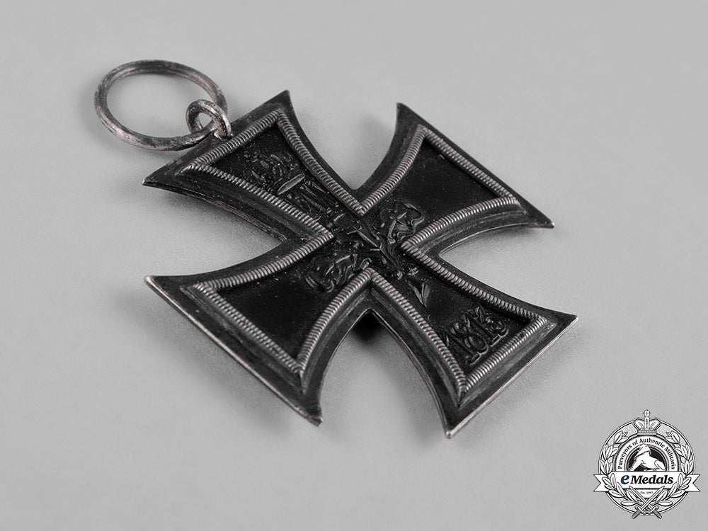 germany,_imperial._a1914_iron_cross_ii_class_for_non-_combatants_c18-052862