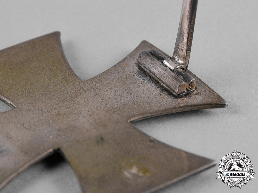 germany,_imperial._a1914_iron_cross,_i_class_c18-053402