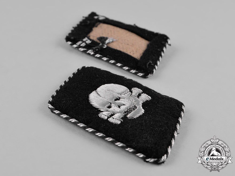 germany,_ss._a_set_of_ss-_totenkopfverbände_sturmmann_ii_pattern_collar_tabs_c18-054750_1