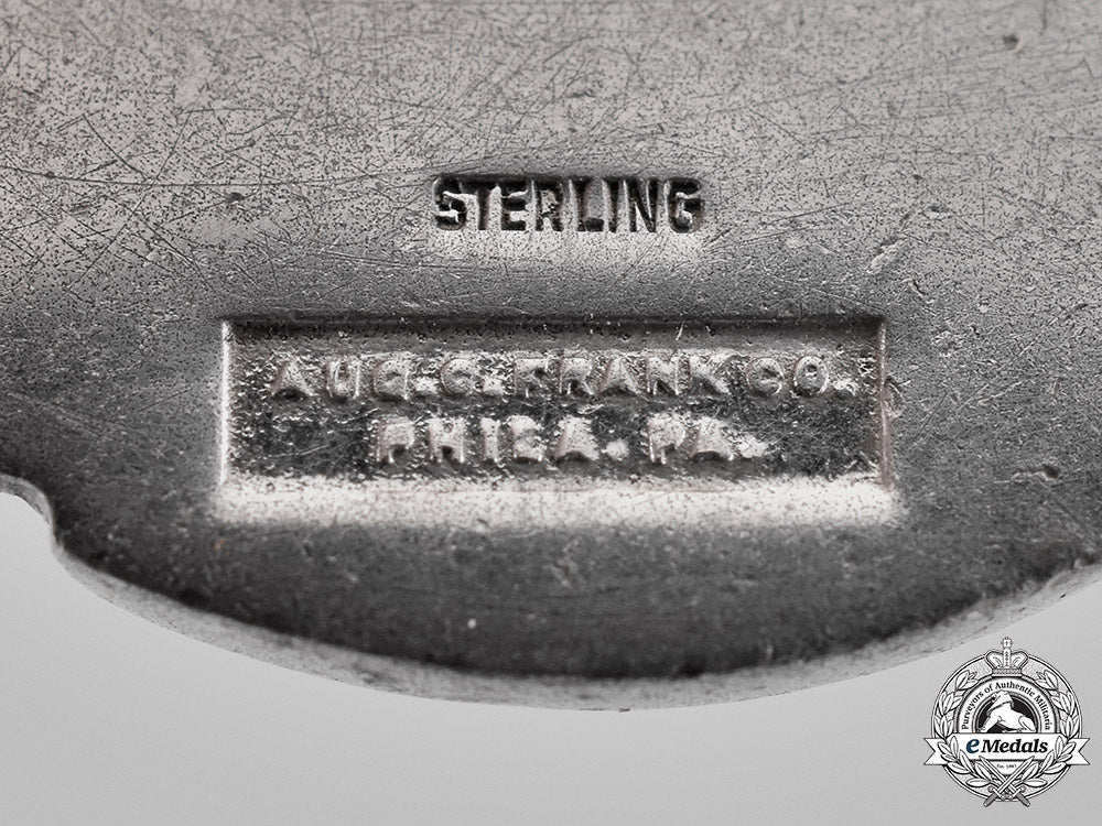 united_states._a_sons_of_union_veterans_of_the_civil_war_badge,_commander,_maine_department1955_c18-055856_1