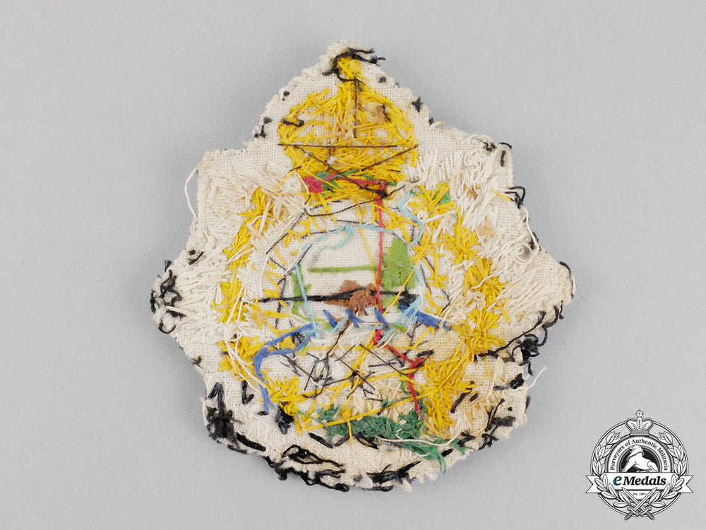 canada._an_elgin_regiment_blazer_patch,_c.1945_c18-0679