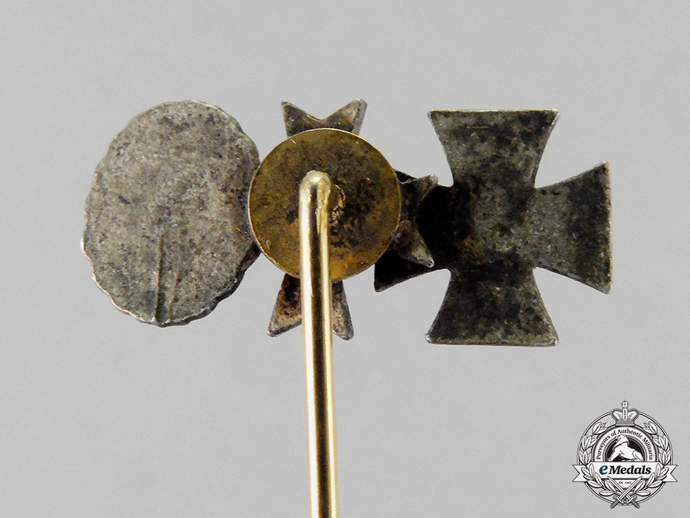 germany._two_first_and_second_war_miniature_award_stick_pins_c18-1447