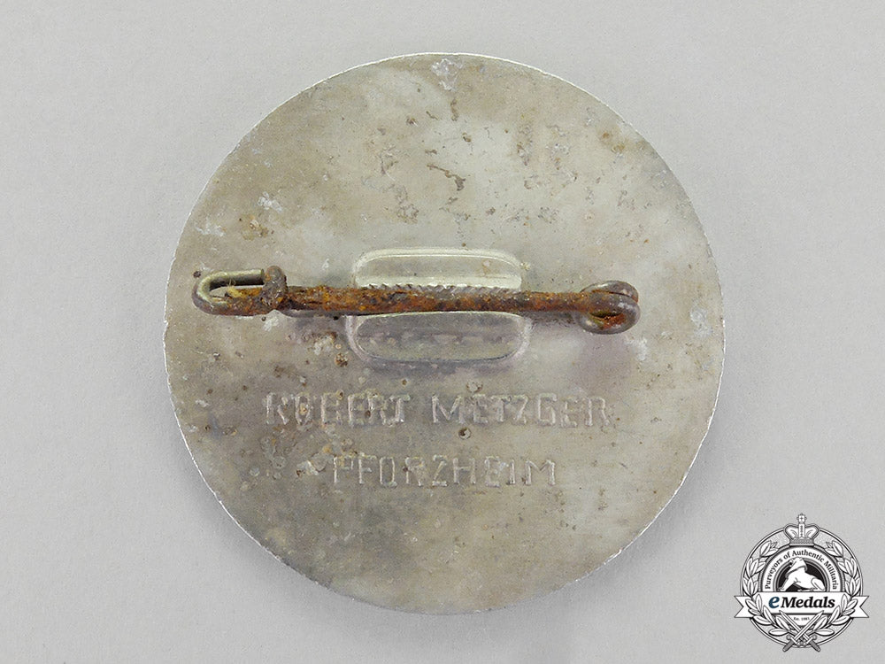 germany,_third_reich._a1936_national_day_of_labour_badge_by_robert_metzger_c18-1716