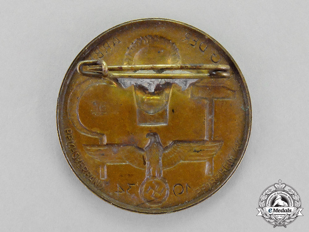 germany,_third_reich._a1934_national_day_of_labour_badge_by_reichsverband_pforzheim_c18-1720