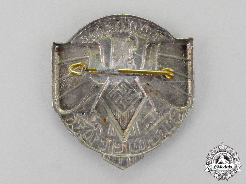 germany._a1936_german_hj_festival_of_youths_badge_c18-1732