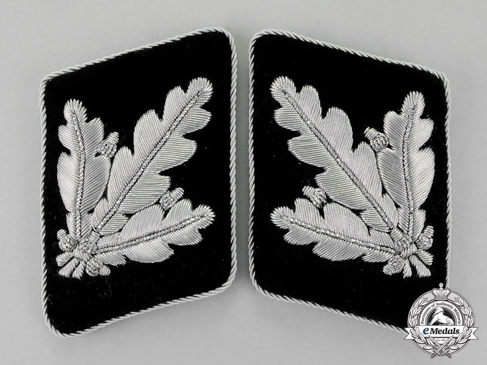 germany._a_set_of_mint_ss-_brigadeführer_rank_collar_tabs;_second_pattern_c18-1861_1_1_1