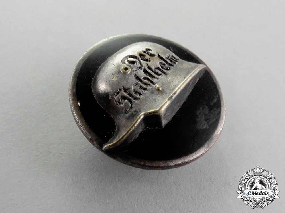 germany._a“_der_stahlhelm”_veteran’s_association_membership_badge_c18-1870