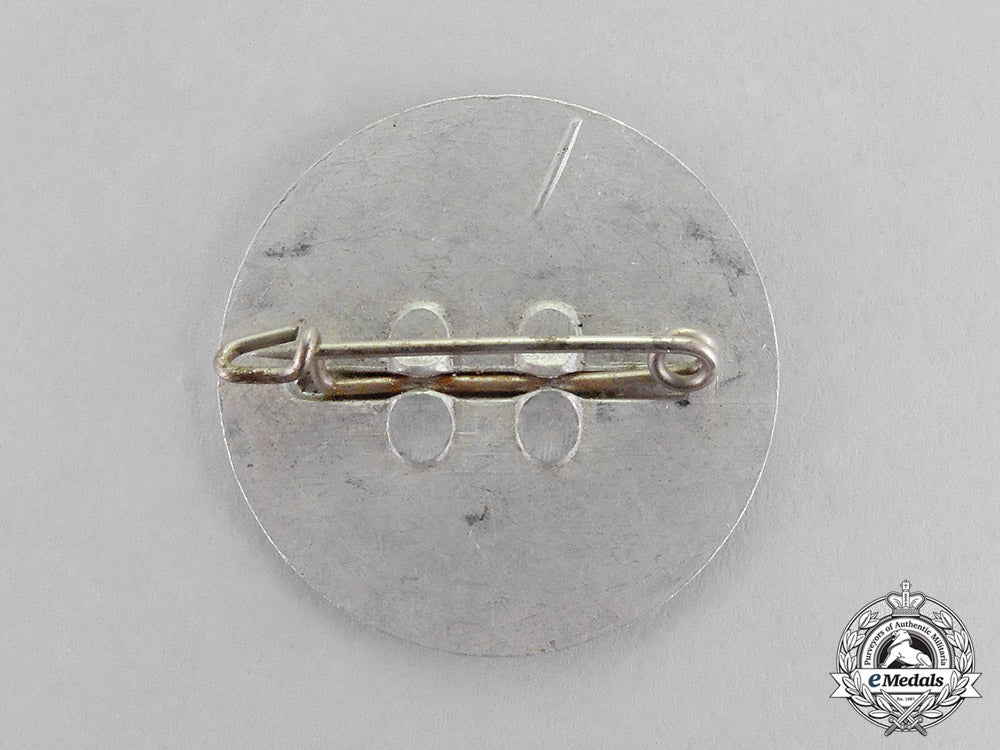 germany._a1937“_the_great_national_exhibition_in_düsseldorf”_badge_c18-477