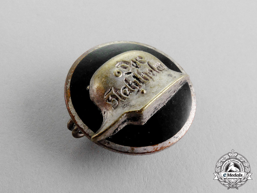 germany._a“_der_stahlhelm”_membership_badge_c18-508