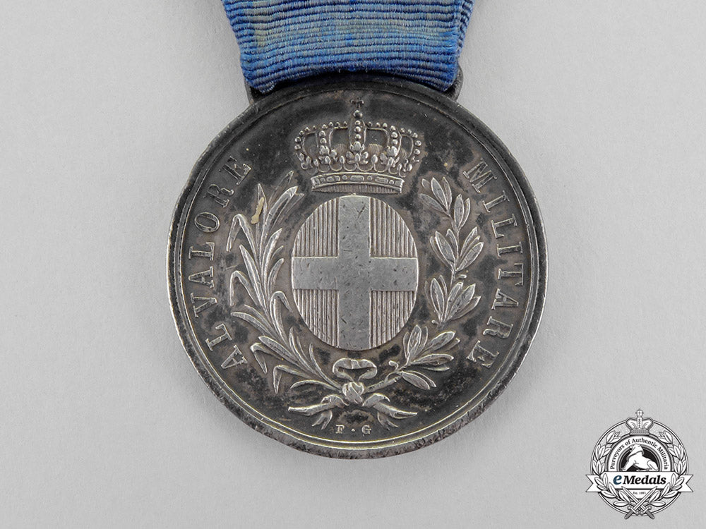 italy._an_al'valorie_awarded_to_french_troops_in_the_war_against_austria1859,_type_i(1833-1886),_variation"_d"(1859)_c18-776_1_1