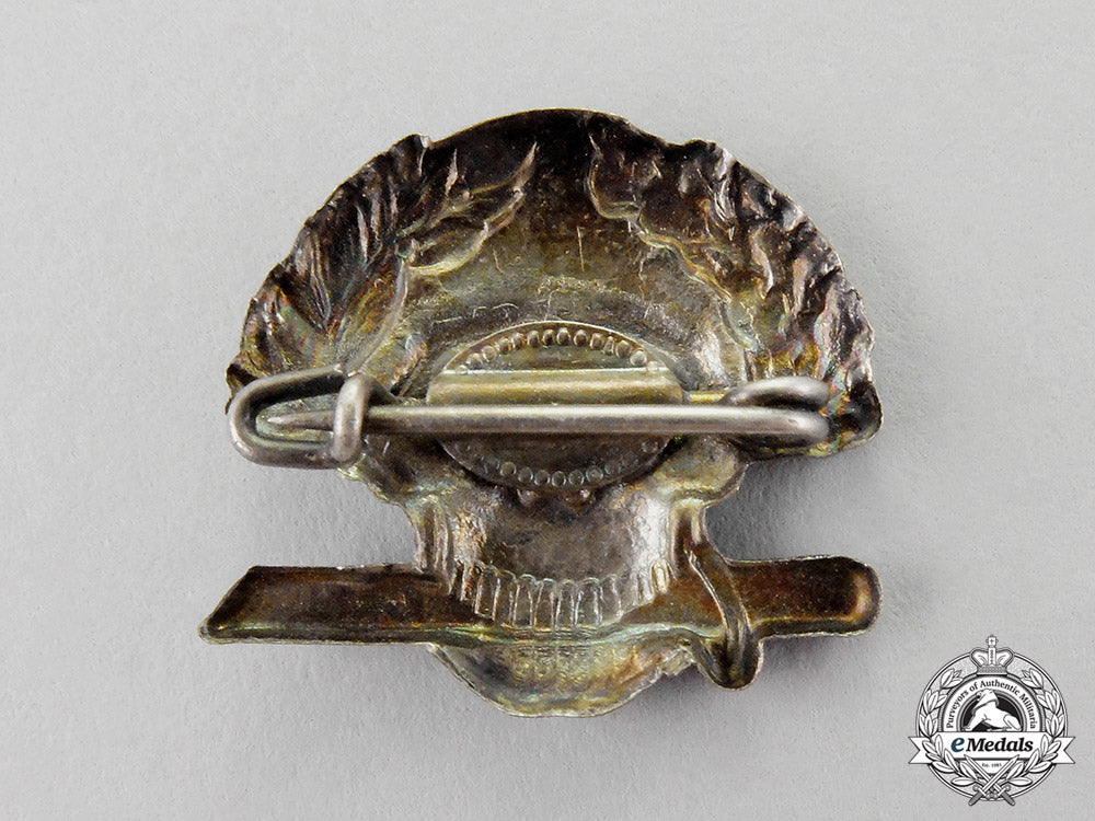 italy._a_black_brigade_skull_badge_c18-809