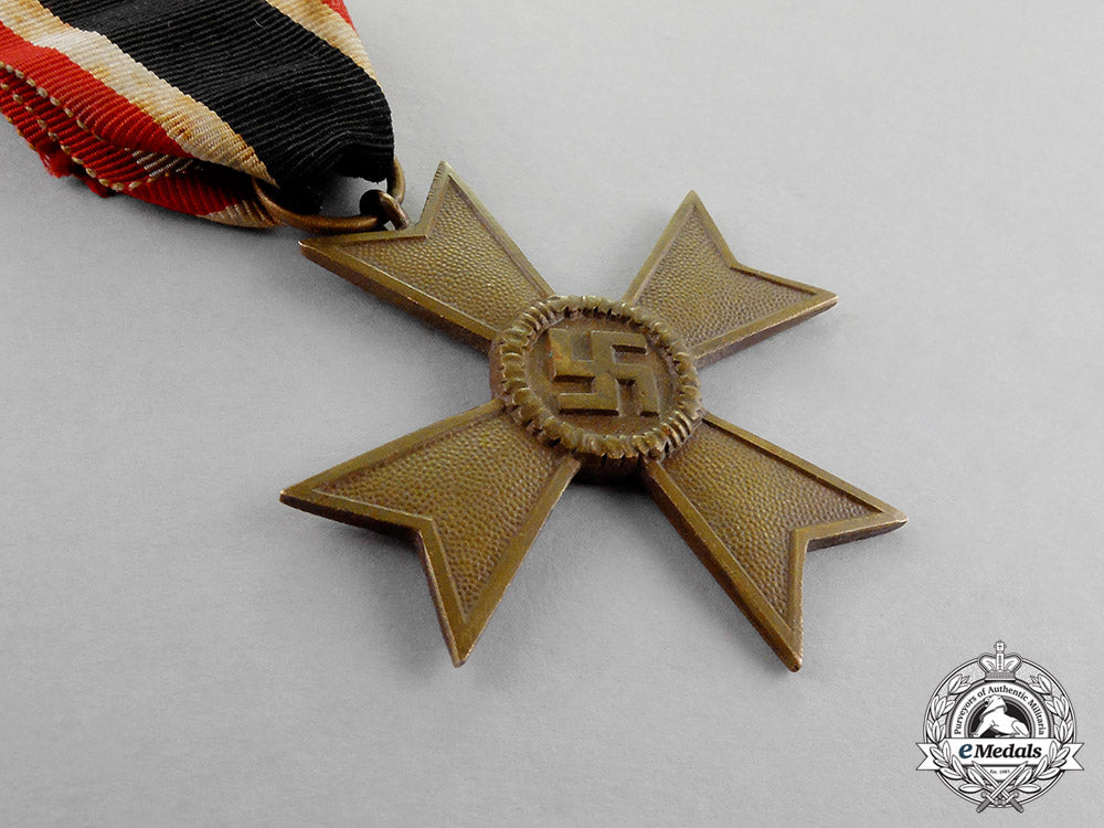 germany._a_war_merit_cross_second_class_without_swords_c18-891