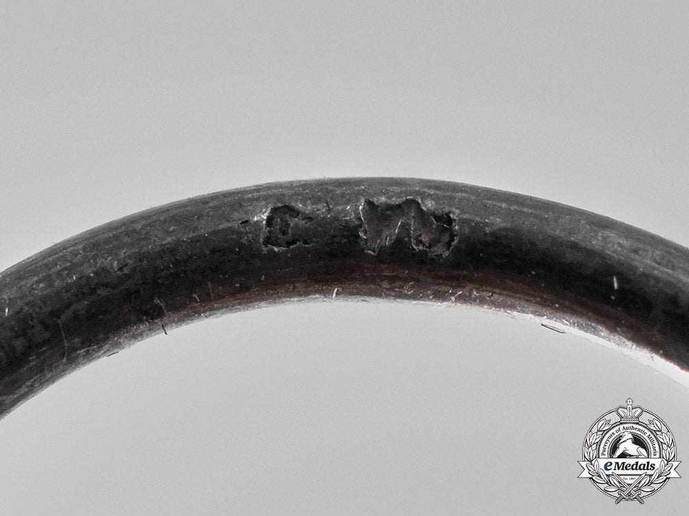 germany,_imperial._a1914_iron_cross,_ii_class_c19-037