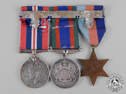 canada._a_second_war_veteran's_group_of_three_c19-0993