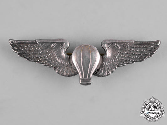 united_states._a_british-_made_army_air_force_balloon_pilot_badge,_by_j.r.gaunt_c19-1217