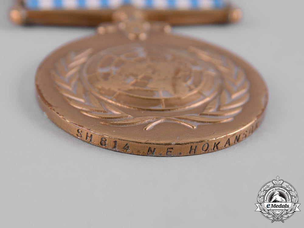 canada._a_korean_conflict_medal_pair_c19-1348
