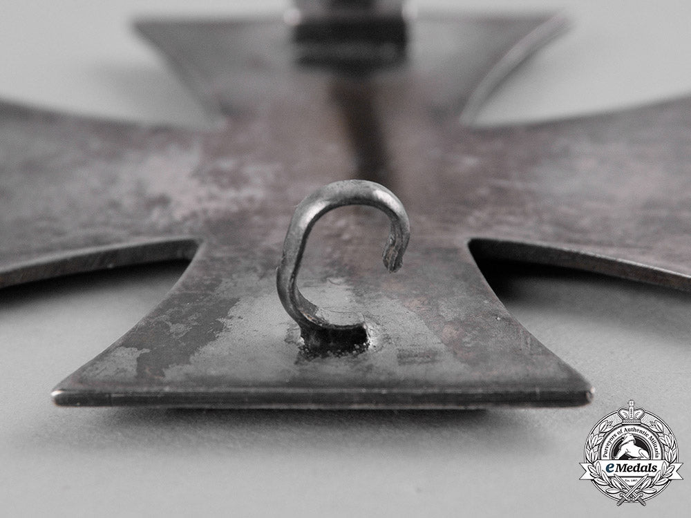 germany,_wehrmacht._a1939_iron_cross_iclass,1957_issue_c19-1561