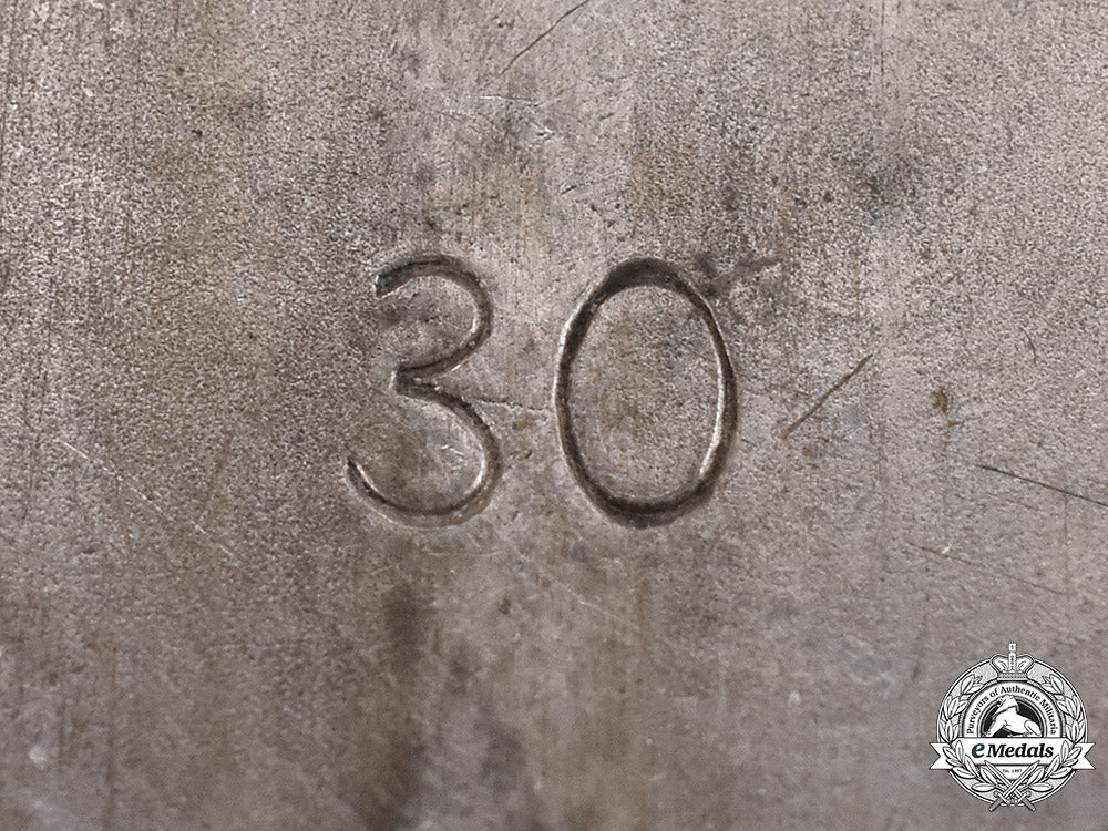 germany,_wehrmacht._a_wound_badge,_silver_grade,_by_the_official_vienna_mint_c19-1692