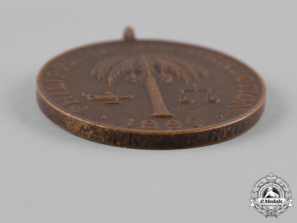 united_states._a_grouping_of_army_and_navy_medals,_to_harold_wallace_warren_c19-2594