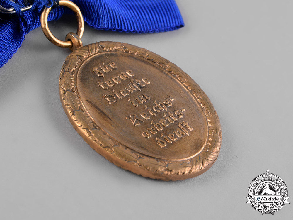 germany,_rad/_wj._a_gold_grade_reich_labour_service_of_young_women(_rad/_wj)_faithful_service_medal_c19-269_1_1
