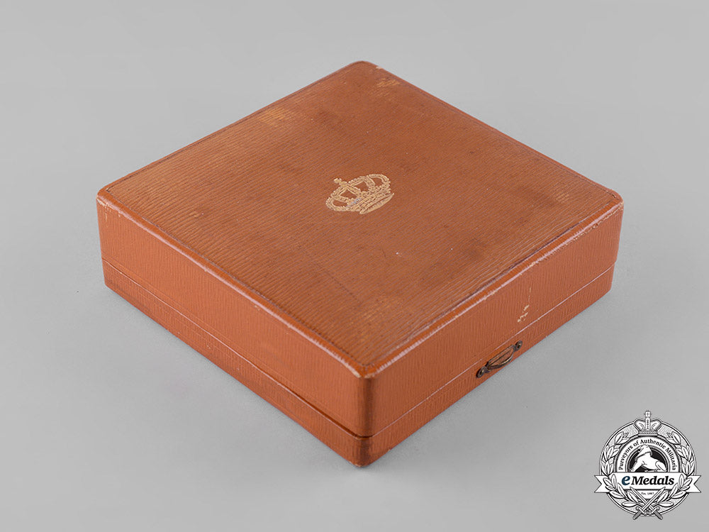 netherlands,_kingdom._an_order_of_orange-_nassau,_grand_officer’s_case,_by_m.j._goudsmit_c19-2791