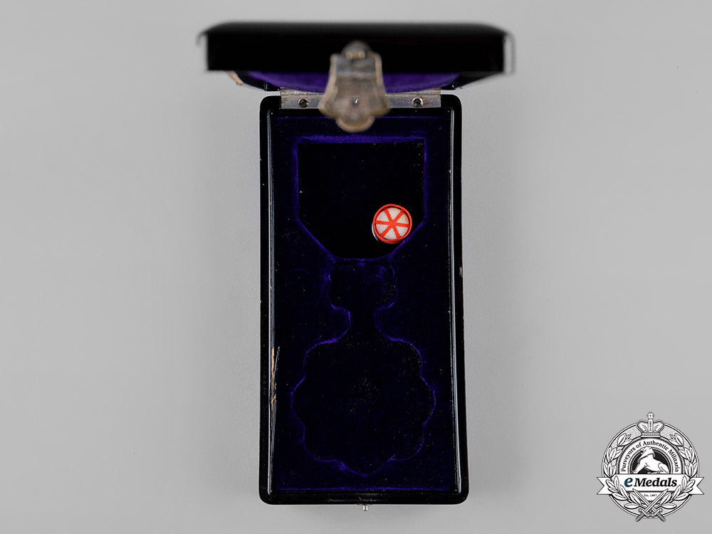 japan,_imperial._an_order_of_the_rising_sun,_v_class_case_c19-3751