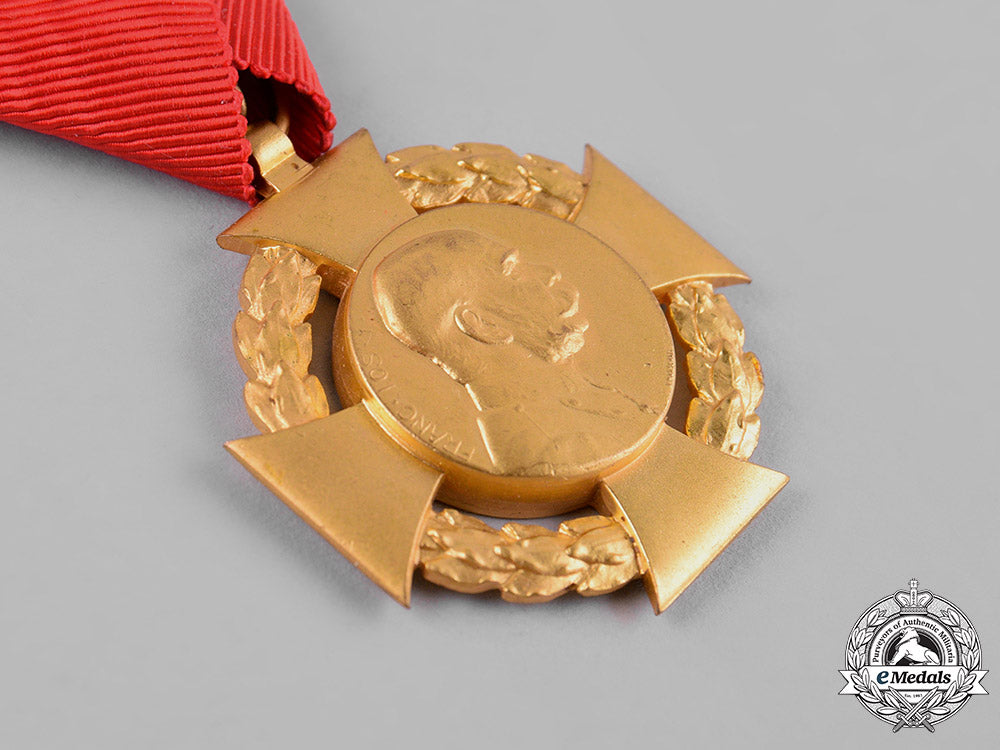 austria,_imperial._a_lot_of_medals,_decorations,_and_awards_c19-4536