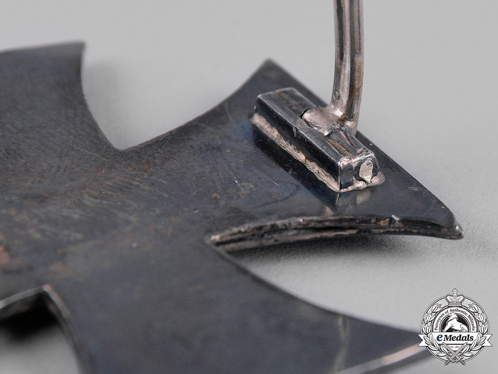 germany,_imperial._a1914_iron_cross_i_class_c19-4767