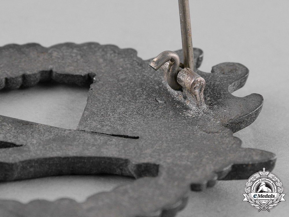 germany,_heer._an_infantry_assault_badge,_silver_grade_c19-515