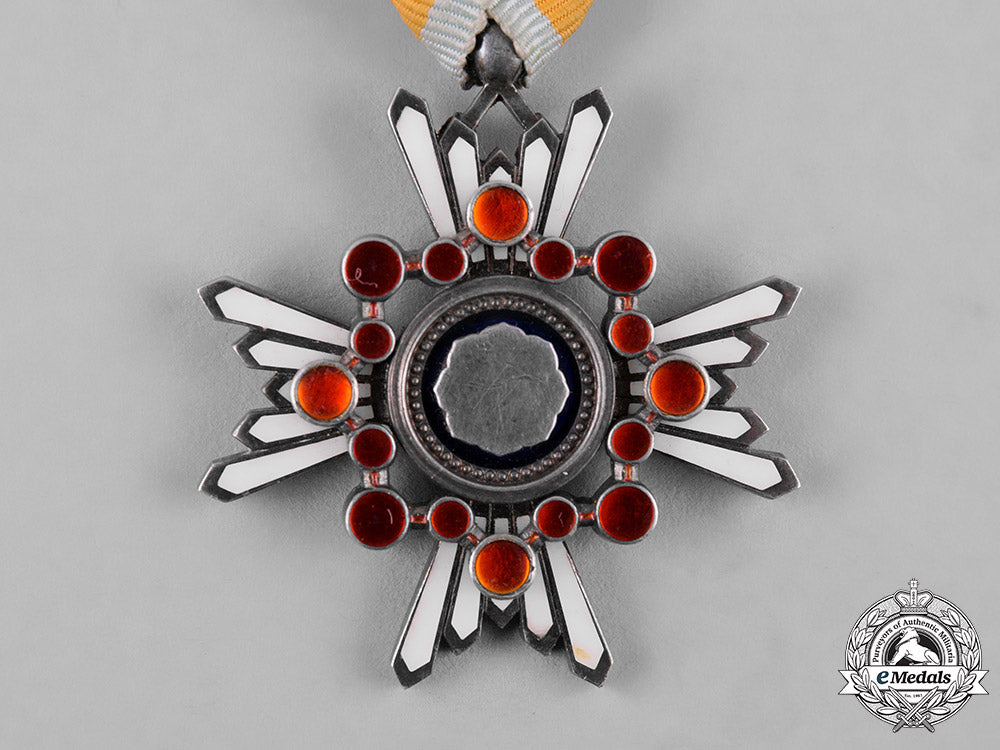 japan,_empire._an_order_of_the_sacred_treasure,_vi_class_c.1915_c19-5274