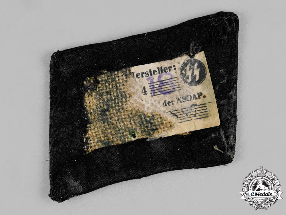 germany,_waffen-_ss._a_nco_collar_tab_c19-5747_1