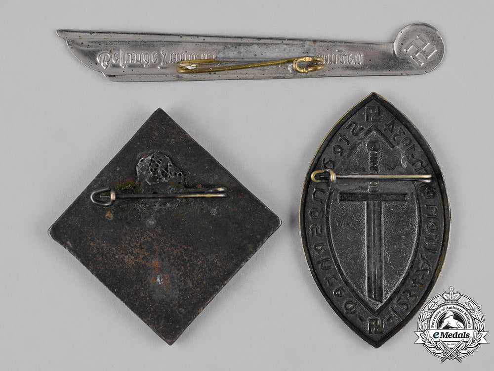 germany,_third_reich._a_lot_of_third_reich_badges_c19-5926