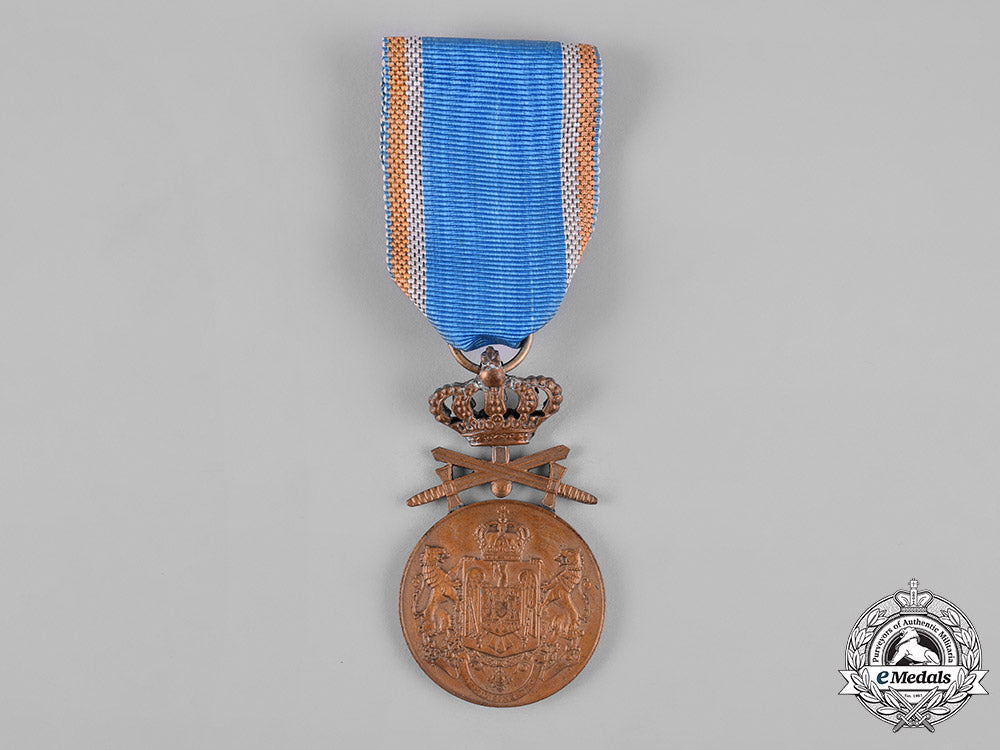romania,_kingdom._a_long_service_medal,_iii_class_bronze_grade_with_swords,_c.1940_c19-6530